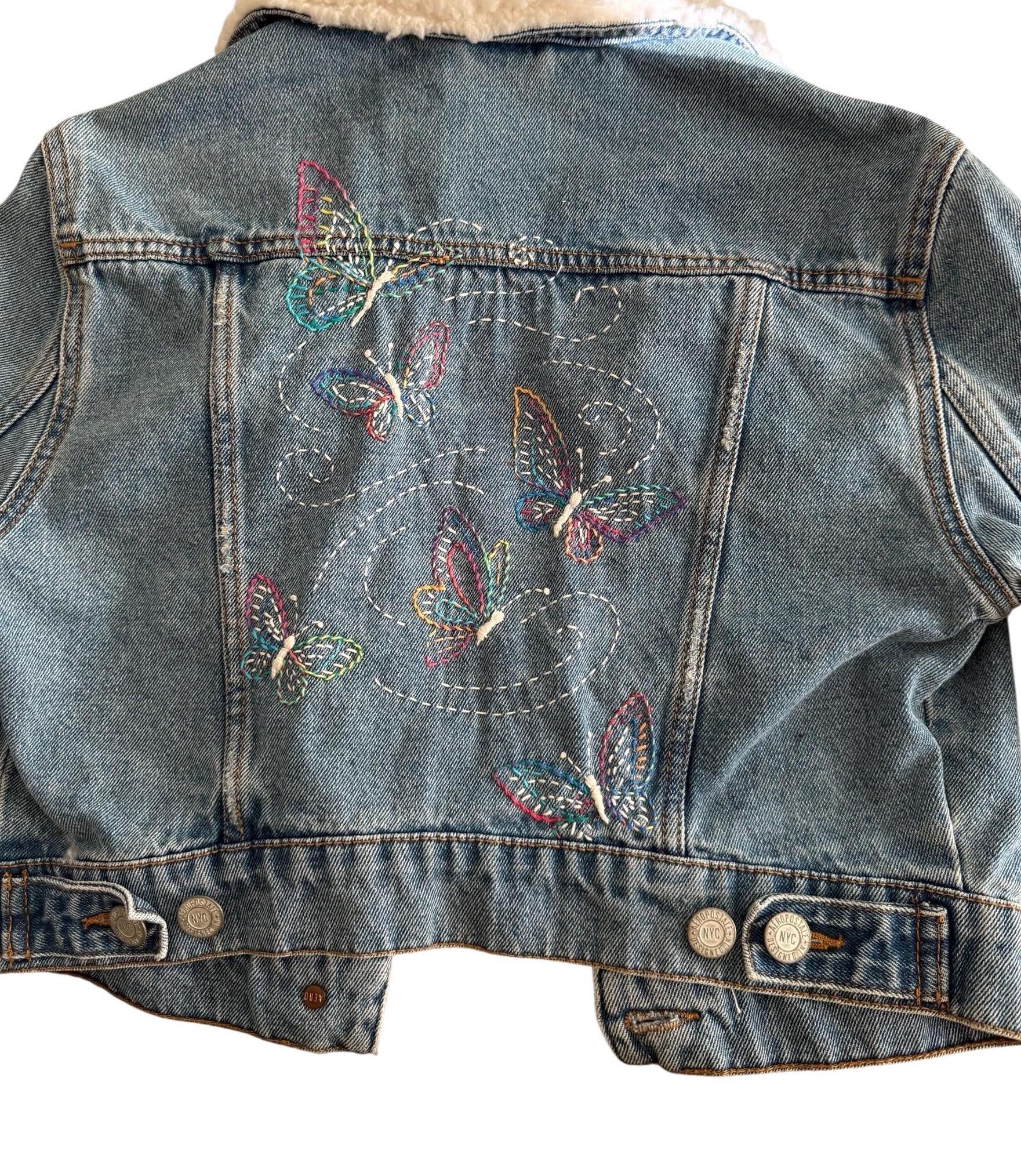 Cropped butterfly Hand-Embroidered Denim Jacket with Sherpa Collar – Small