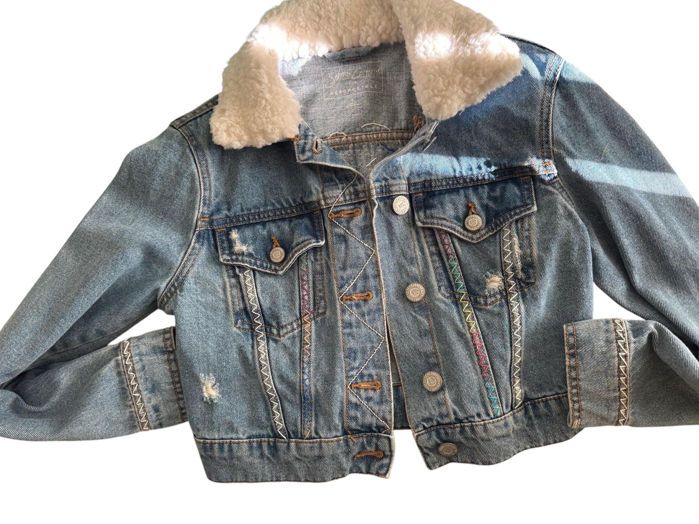 Cropped butterfly Hand-Embroidered Denim Jacket with Sherpa Collar – Small