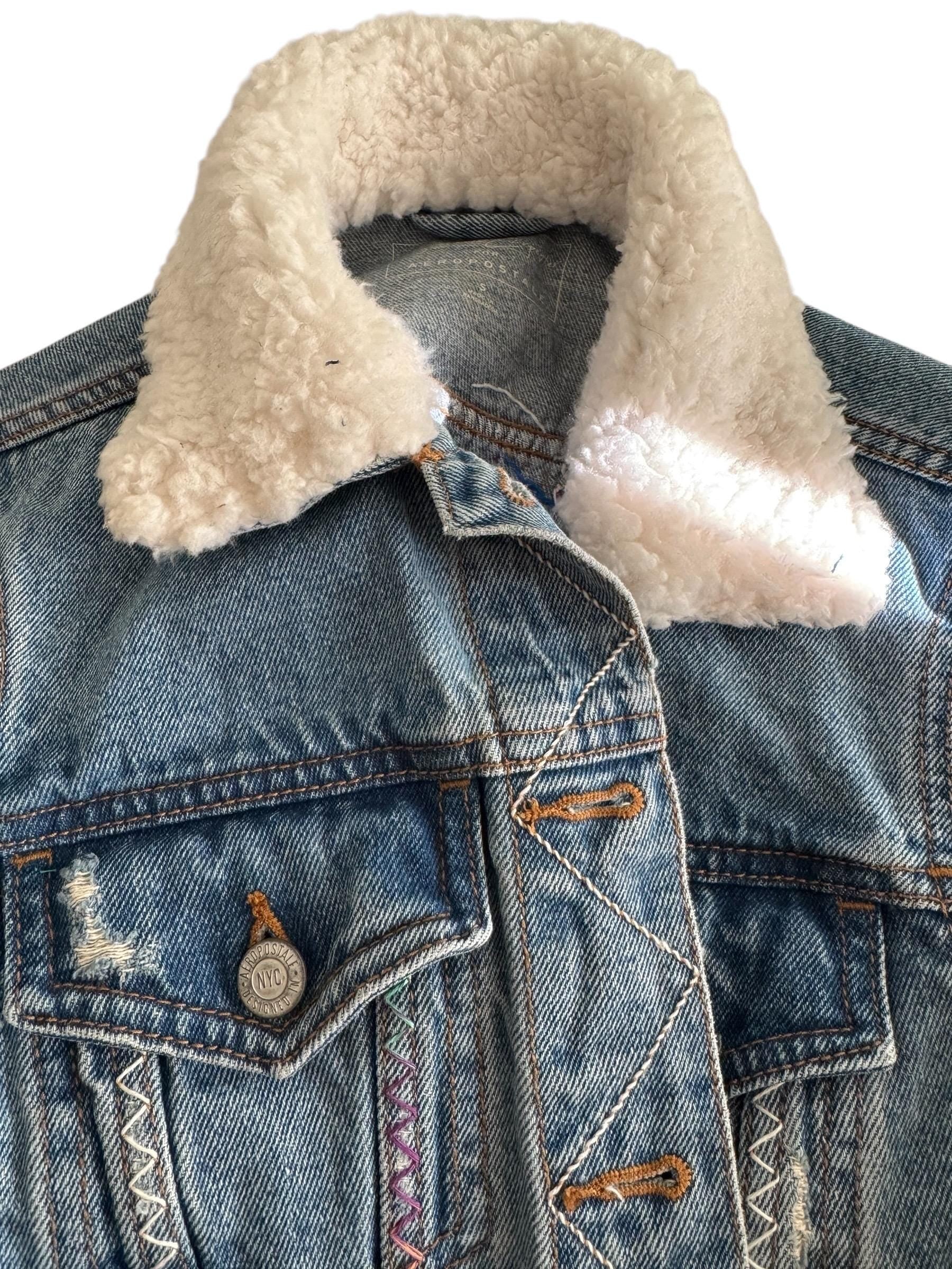 Cropped butterfly Hand-Embroidered Denim Jacket with Sherpa Collar – Small