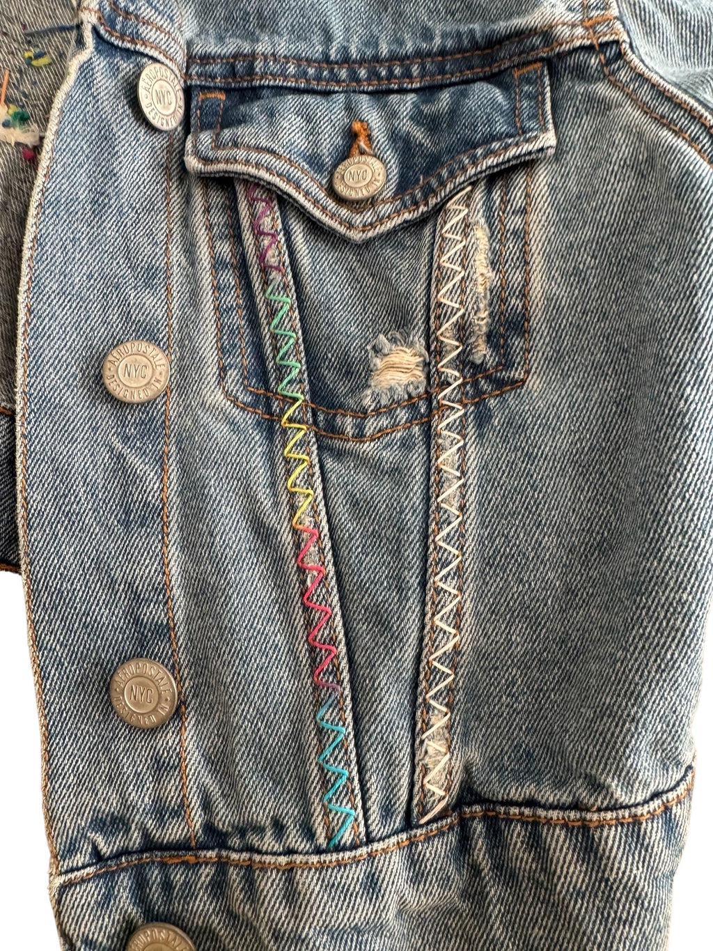 Cropped butterfly Hand-Embroidered Denim Jacket with Sherpa Collar – Small