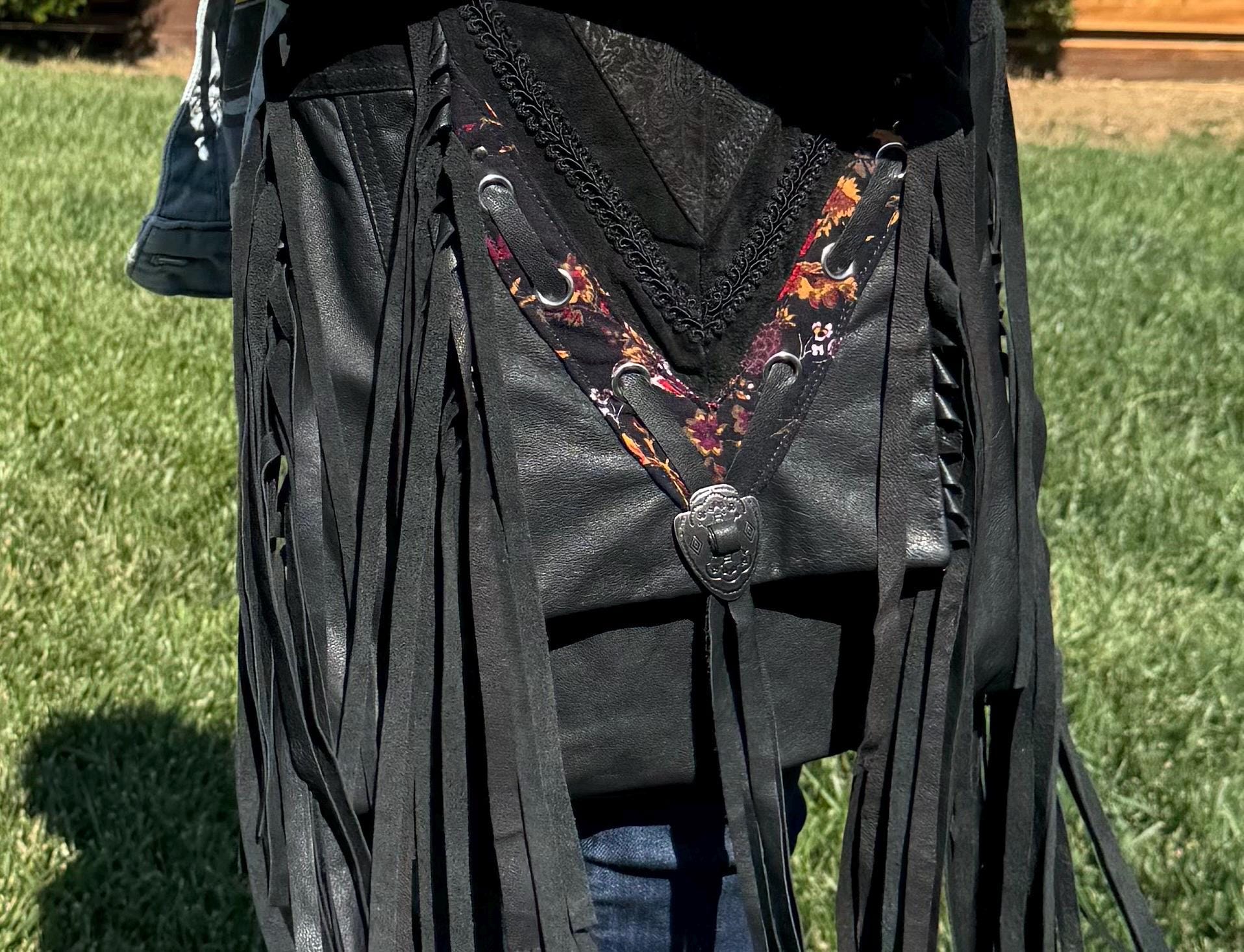 Handmade Leather Crossbody Bag – Adjustable Strap, Flap Closure & Dual Pockets (13”x13”)